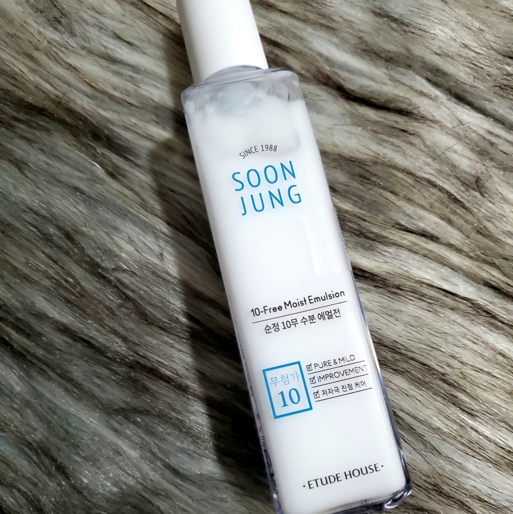 Soon Jung 10-Free Moist Emulsion